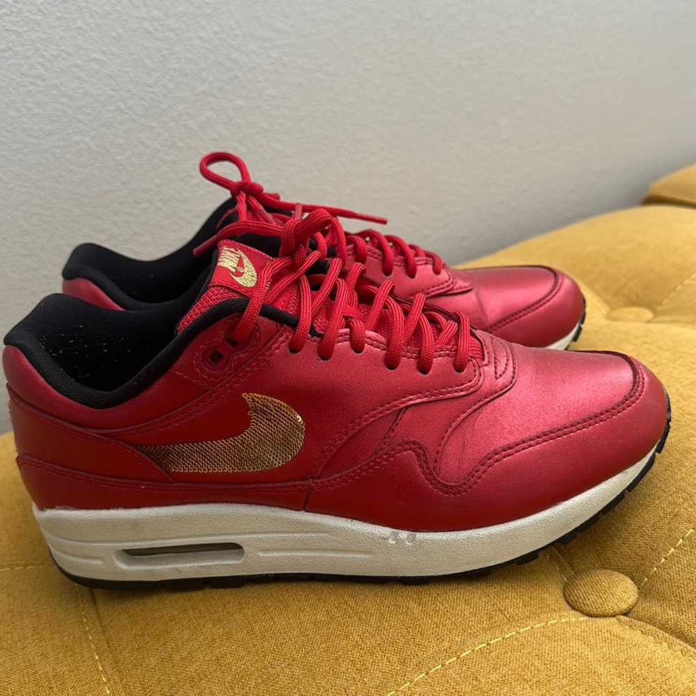 Nike Air Size 7